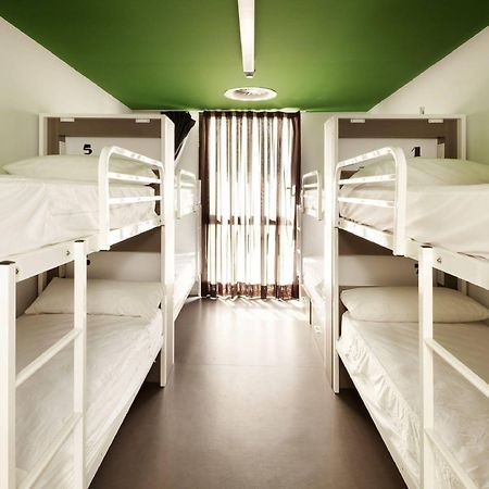 Amistat Beach Hostel ברצלונה מראה חיצוני תמונה